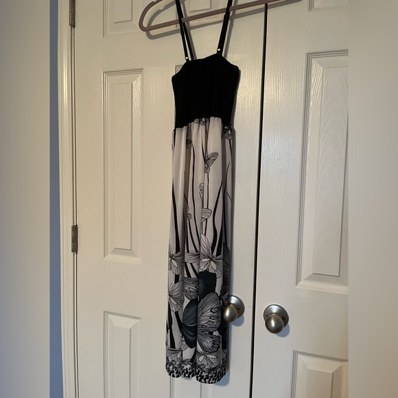 Black and white sundress - Picture 5 of 5